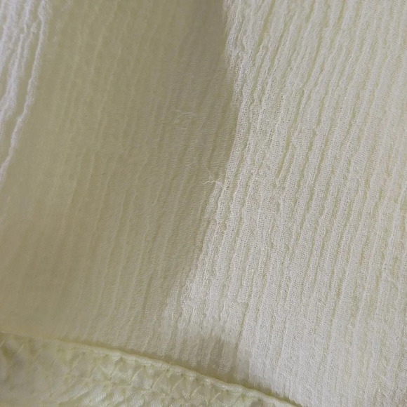 Intuitions Anthropologie Yellow Jewel Embellished Silk Tank Top Size Medium - Picture 3 of 8